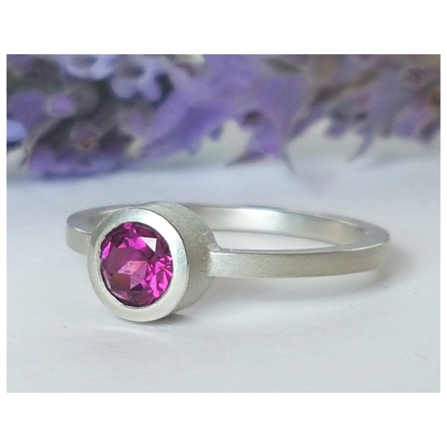 Silver ring with rhodolite garnet